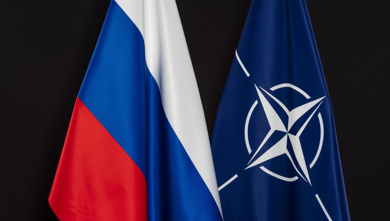 Dossier : Expansion de l’OTAN . Mensonges et réalités.